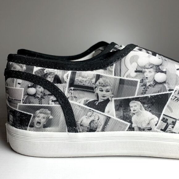 I Love Lucy Sneakers from Bradford Exchange - Women’s  Size 10 - Picture 8 of 9